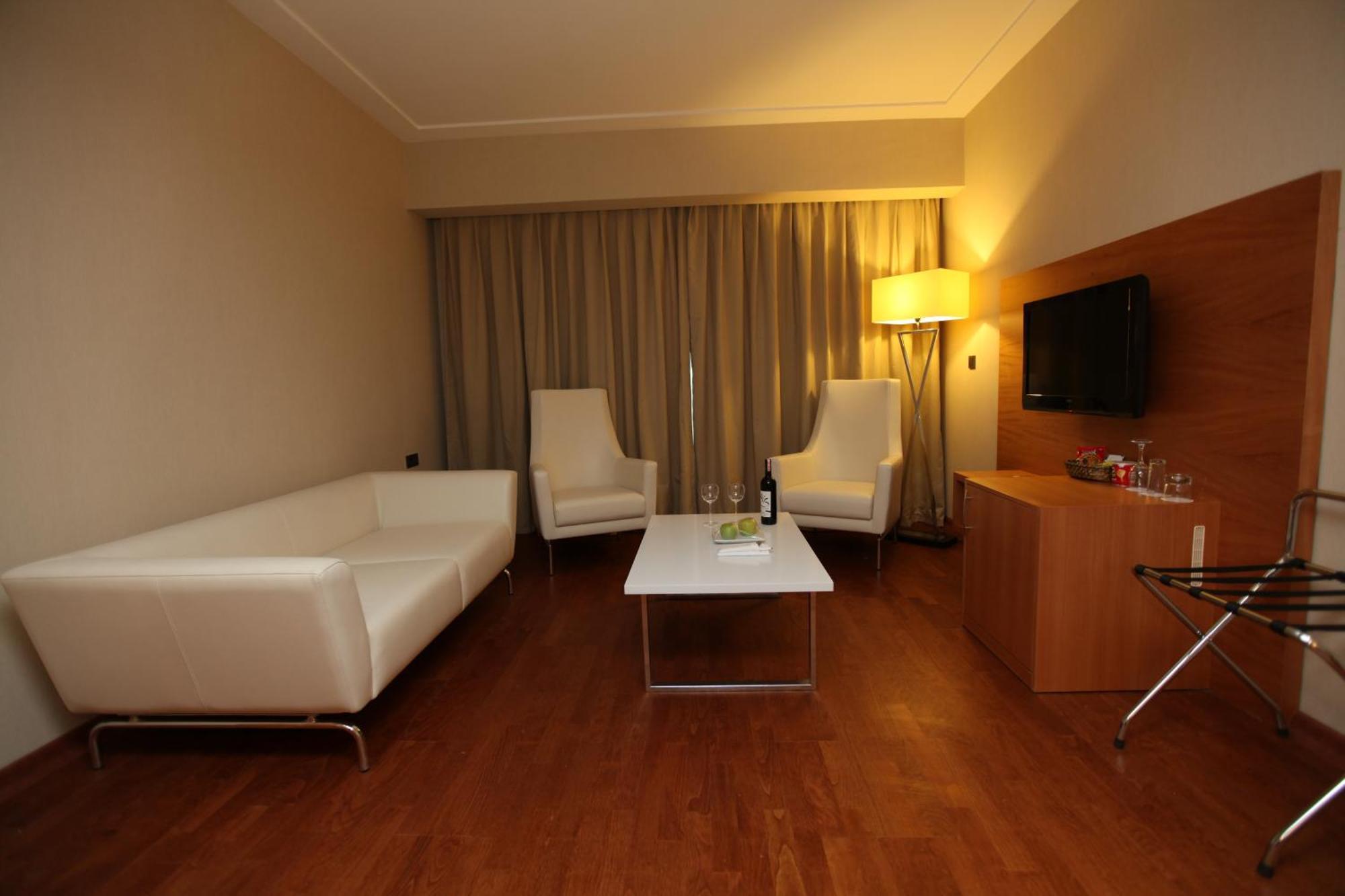 Anemon Iskenderun Hotel Exterior foto